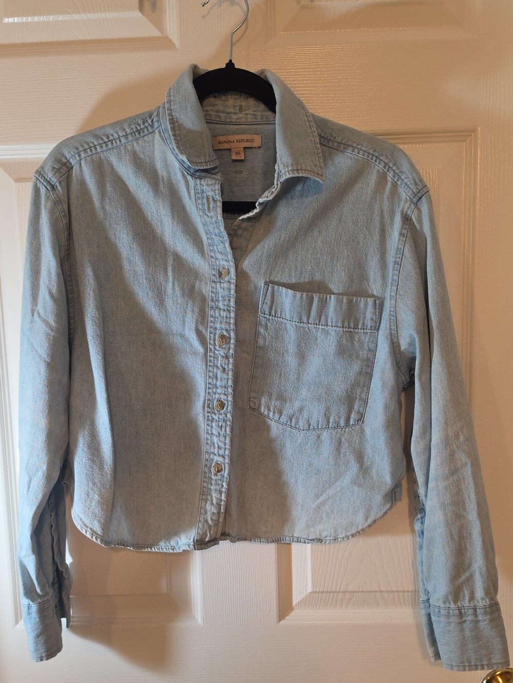 Banana Republic Light Blue Cropped Denim Shirt